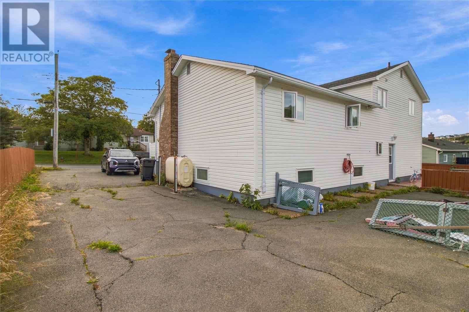 13 Penmore Drive, Mount Pearl — photo 24