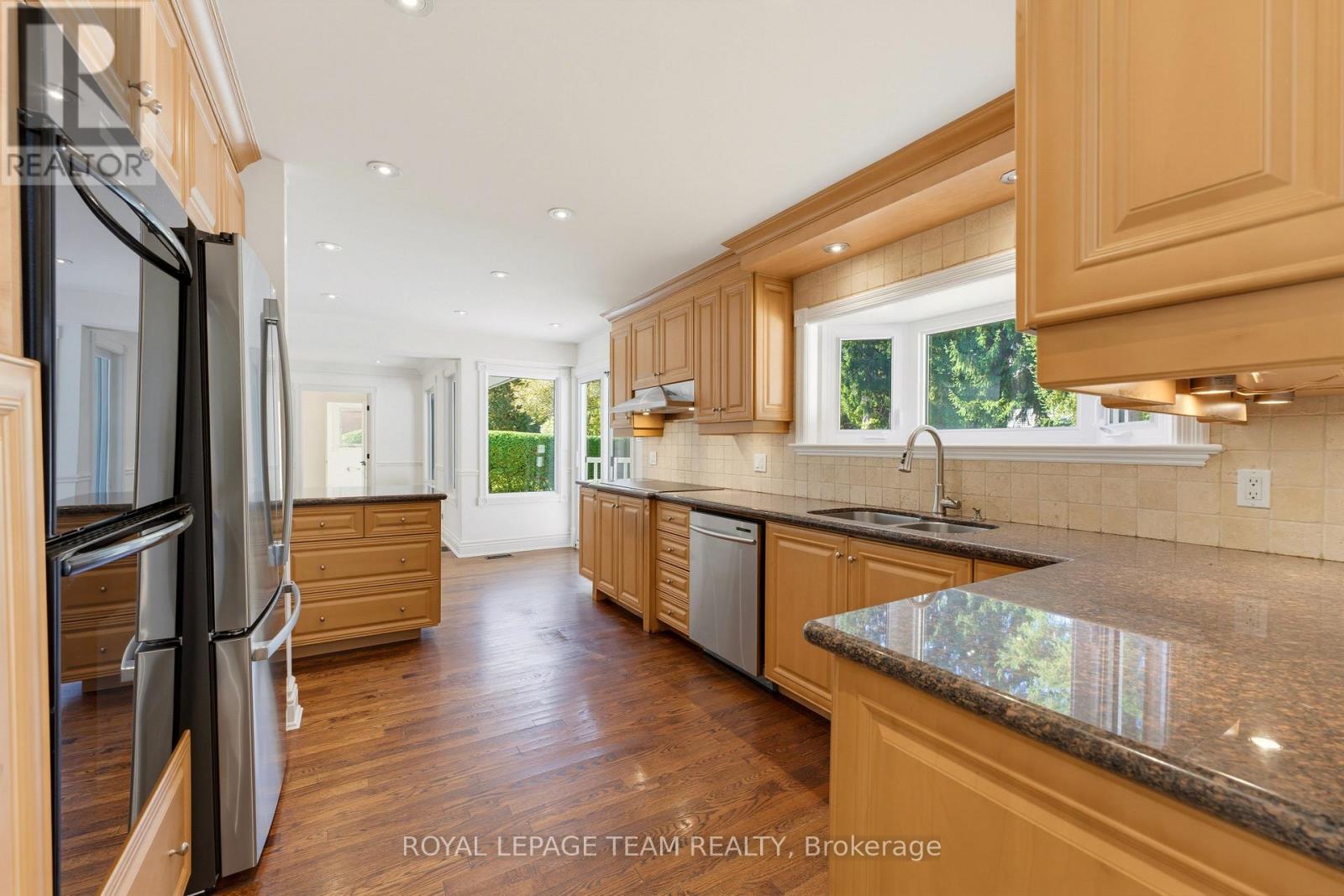 35 Mohawk Crescent, Ottawa, Ontario  K2H 7G7 - Photo 14 - X14079934