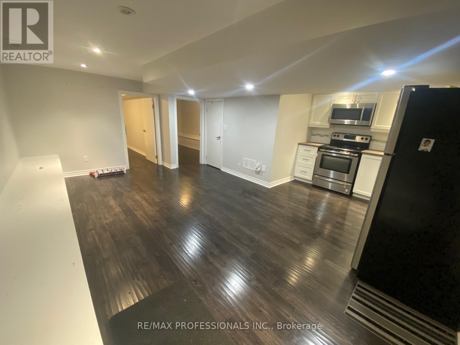 Bsmt - 38 Wheatfield Road, Toronto, Ontario  M8V 2P6 - Photo 5 - W14033946