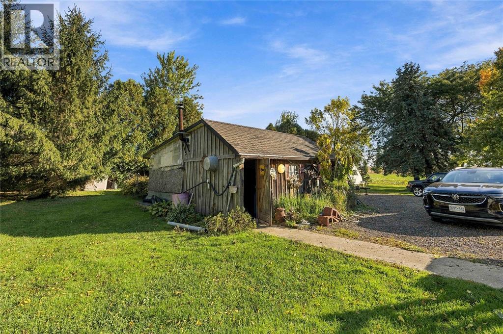 8072 Shiloh Line, Brooke-Alvinston, Ontario  N0N 1A0 - Photo 31 - 26025243