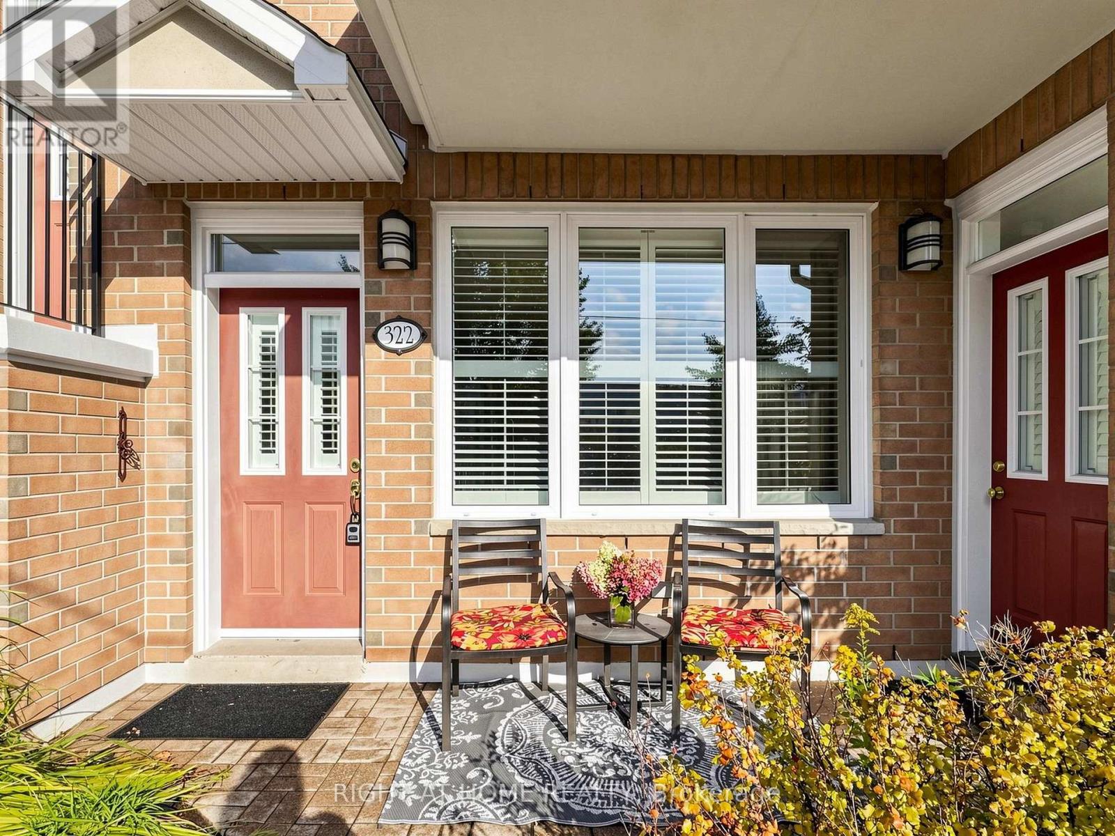 322 GRANDVIEW WAY, Toronto, Ontario