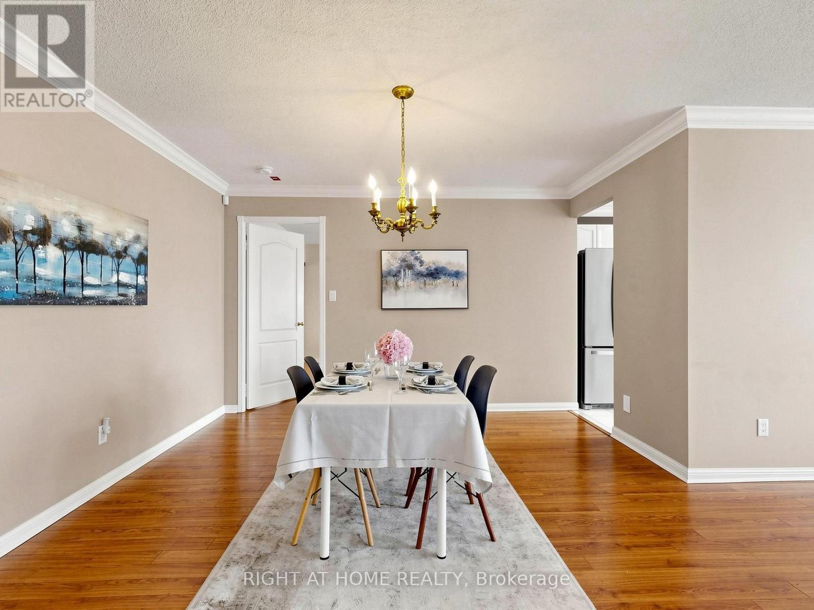 322 Grandview Way, Toronto, Ontario  M2N 6V3 - Photo 13 - C14079898