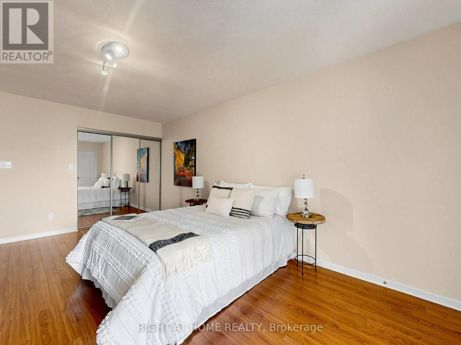 322 Grandview Way, Toronto, Ontario  M2N 6V3 - Photo 24 - C14079898
