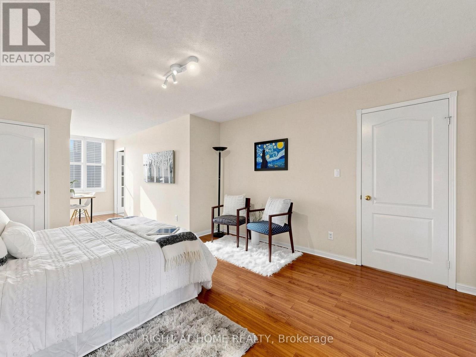 322 Grandview Way, Toronto, Ontario  M2N 6V3 - Photo 26 - C14079898