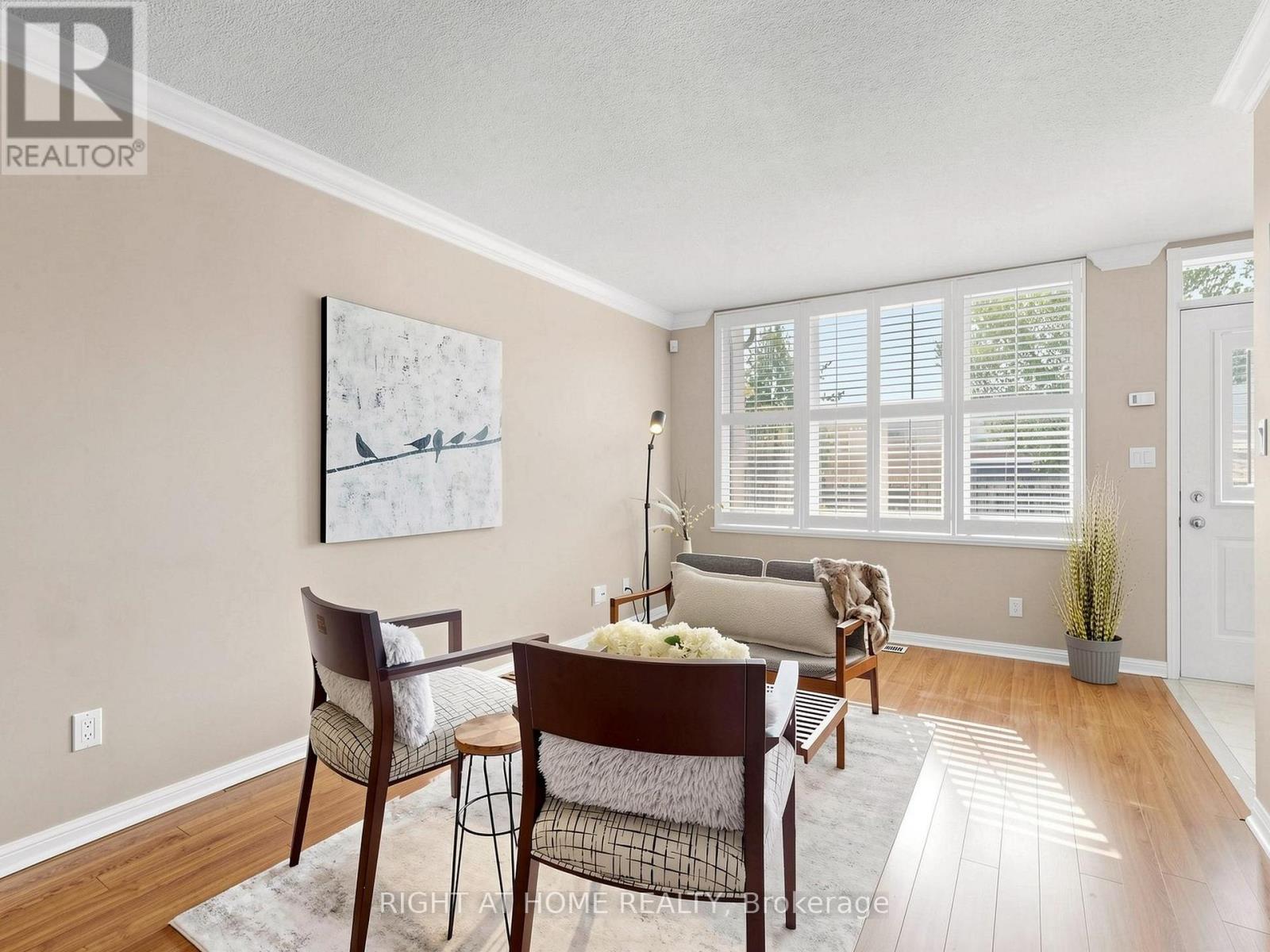 322 Grandview Way, Toronto, Ontario  M2N 6V3 - Photo 9 - C14079898