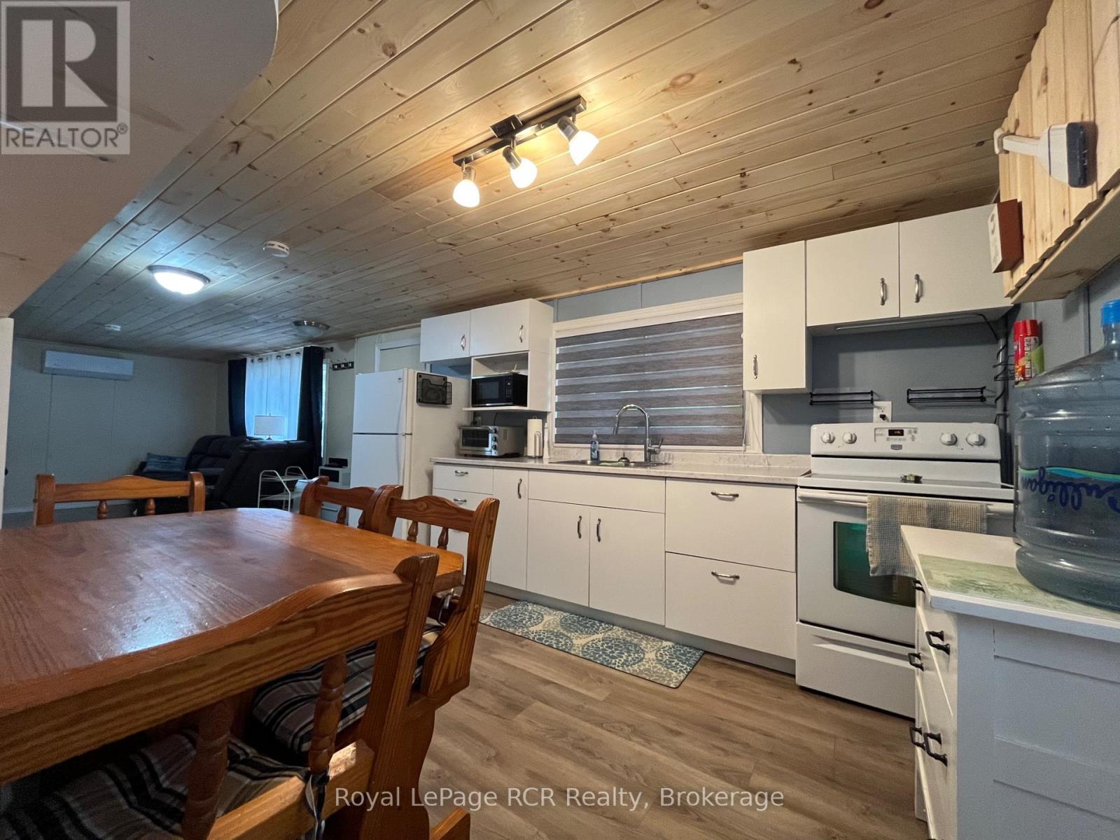 1223 2nd Ave South Avenue, Native Leased Lands, Ontario  N0H 2G0 - Photo 14 - X14079880