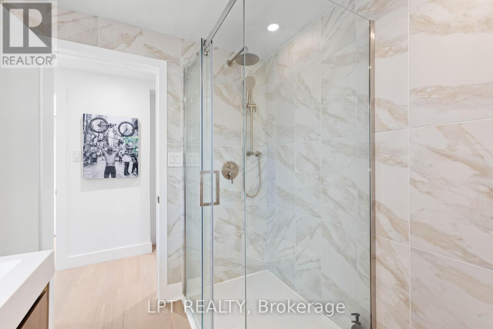 55 Laurel Avenue, Toronto, Ontario  M9B 4T1 - Photo 23 - E14079912