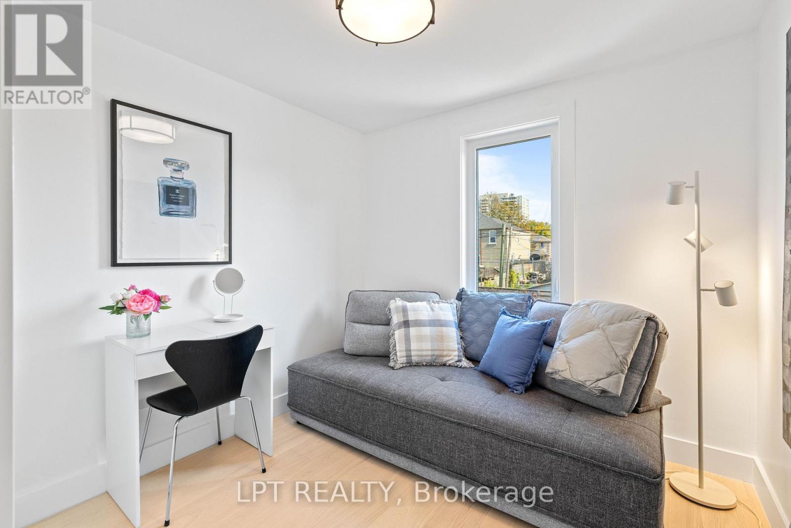 55 Laurel Avenue, Toronto, Ontario  M9B 4T1 - Photo 26 - E14079912