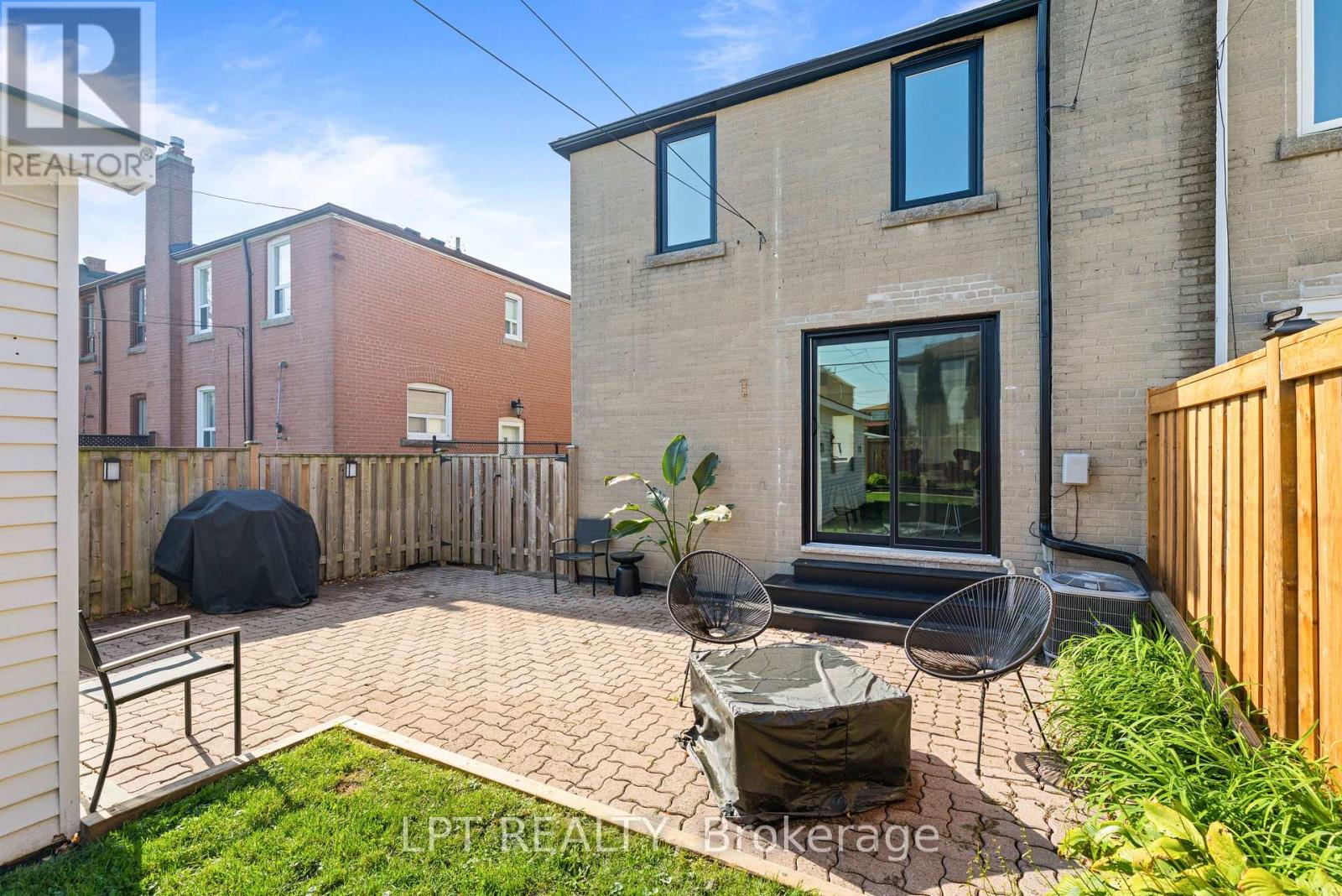 55 Laurel Avenue, Toronto, Ontario  M9B 4T1 - Photo 37 - E14079912