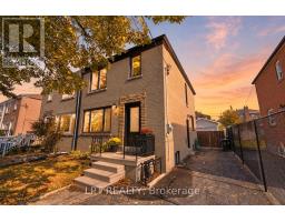 55 LAUREL AVENUE, Toronto, Ontario