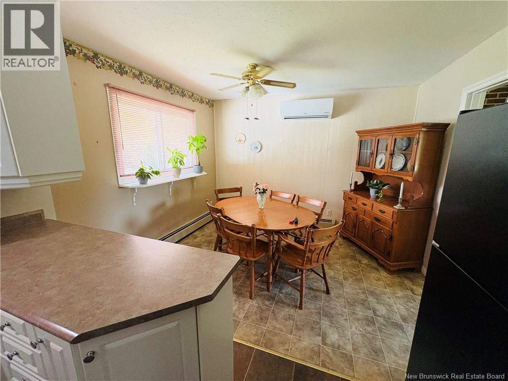 38 Lieff Street, Miramichi, New Brunswick  E1N 3G2 - Photo 5 - NB149716