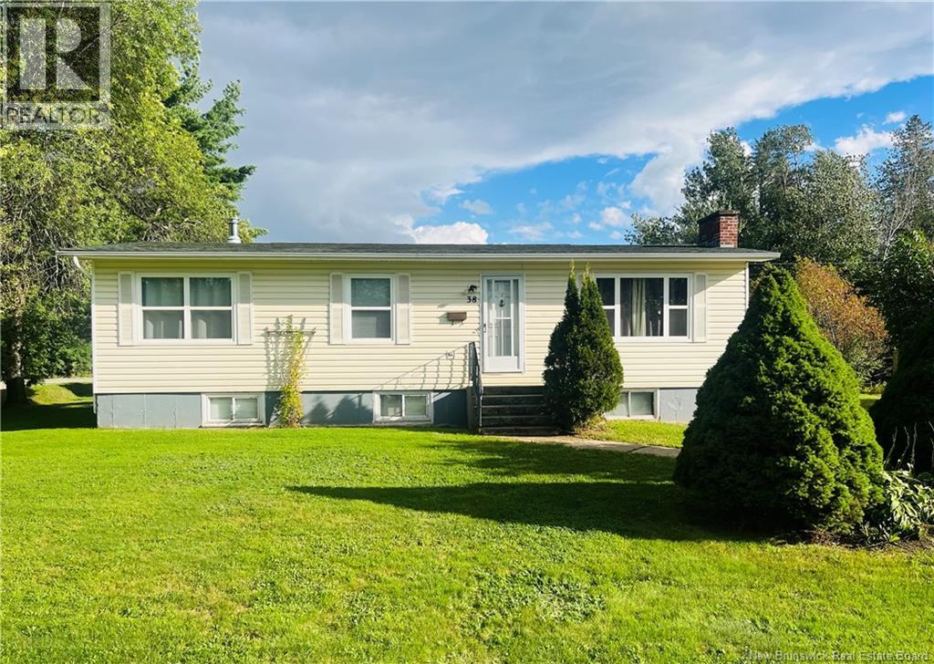 38 Lieff Street, Miramichi, New Brunswick  E1N 3G2 - Photo 1 - NB149716