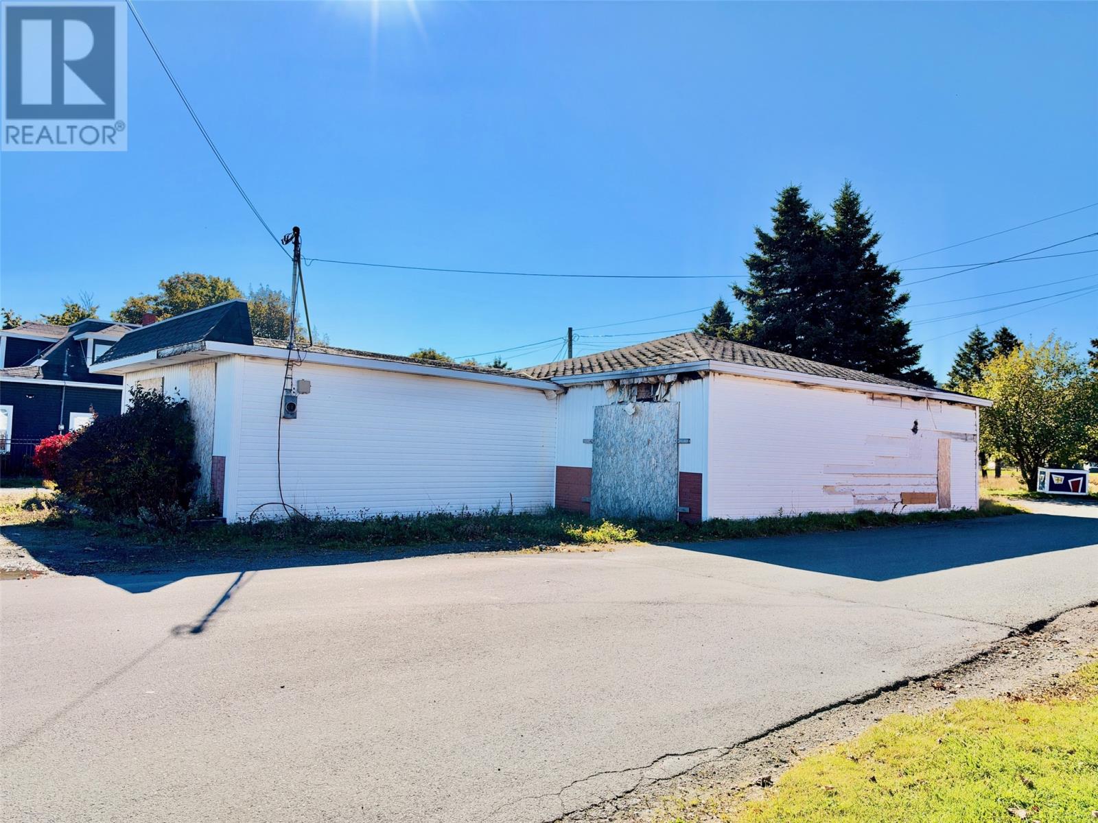 117-119 Conception Bay Highway, Clarke's Beach — photo 9