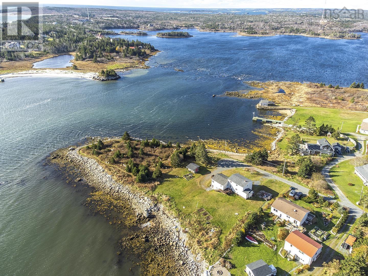 195 Government Road, Sambro, Nova Scotia  B3V 1R6 - Photo 8 - 202625841