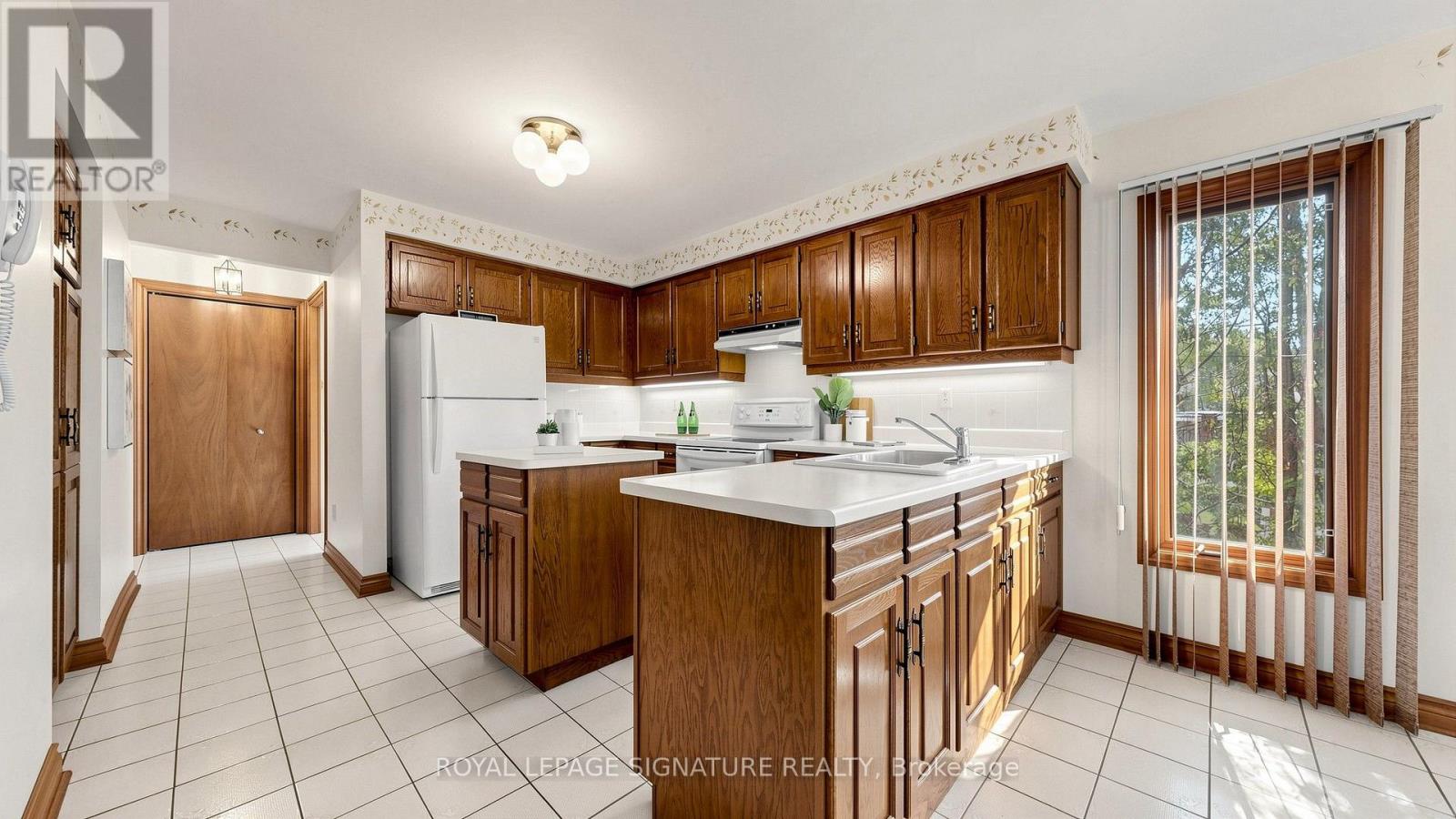 8 Royal Garden Boulevard, Vaughan, Ontario L4L 7C3 - Photo 13 - N14079948