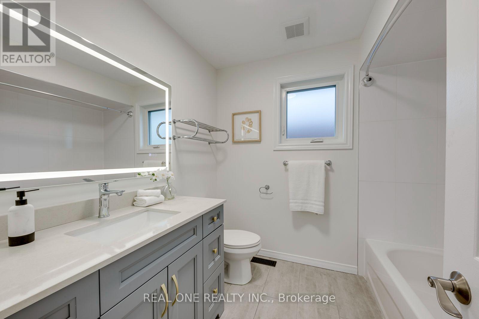 403 Parkridge Crescent, Oakville, Ontario  L6M 1A9 - Photo 33 - W14079954