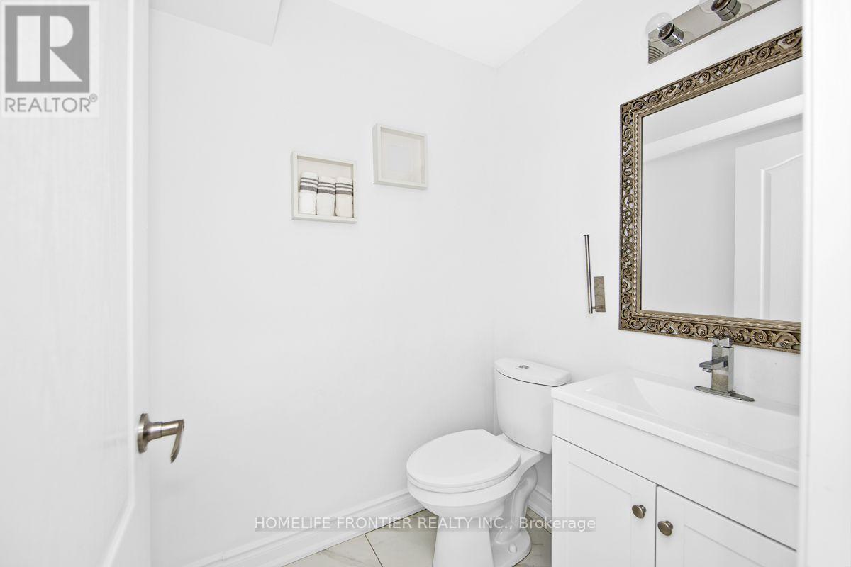 18 Hopkins Crescent, Bradford West Gwillimbury, Ontario  L3Z 0R6 - Photo 15 - N14034290