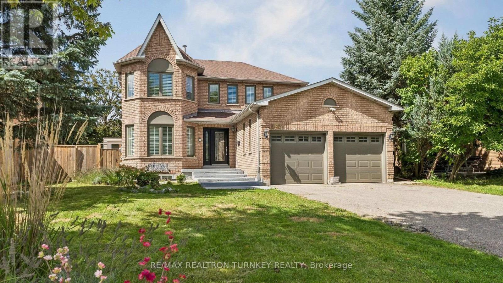 263 CHAMBERS CRESCENT, Newmarket, Ontario