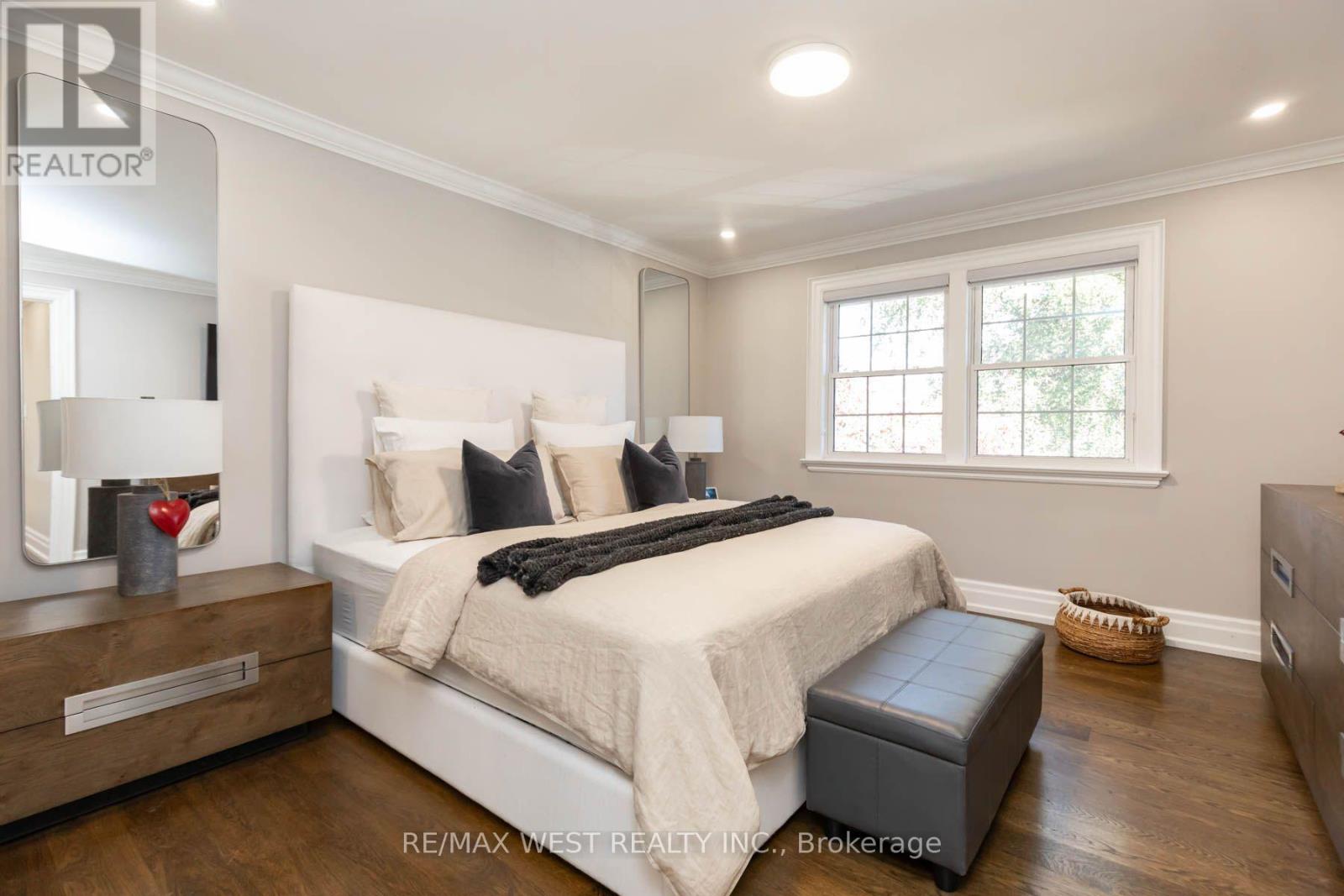 49 Winterton Drive, Toronto, Ontario  M9B 3G8 - Photo 23 - W14034596