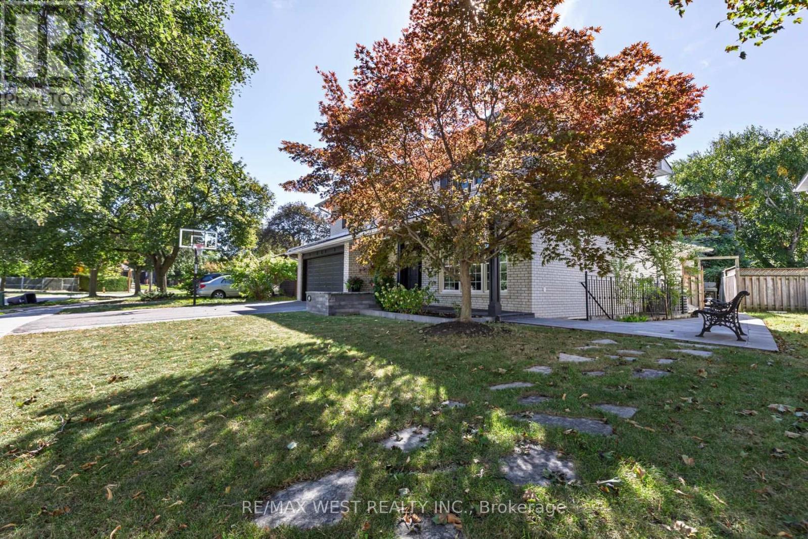 49 Winterton Drive, Toronto, Ontario  M9B 3G8 - Photo 46 - W14034596