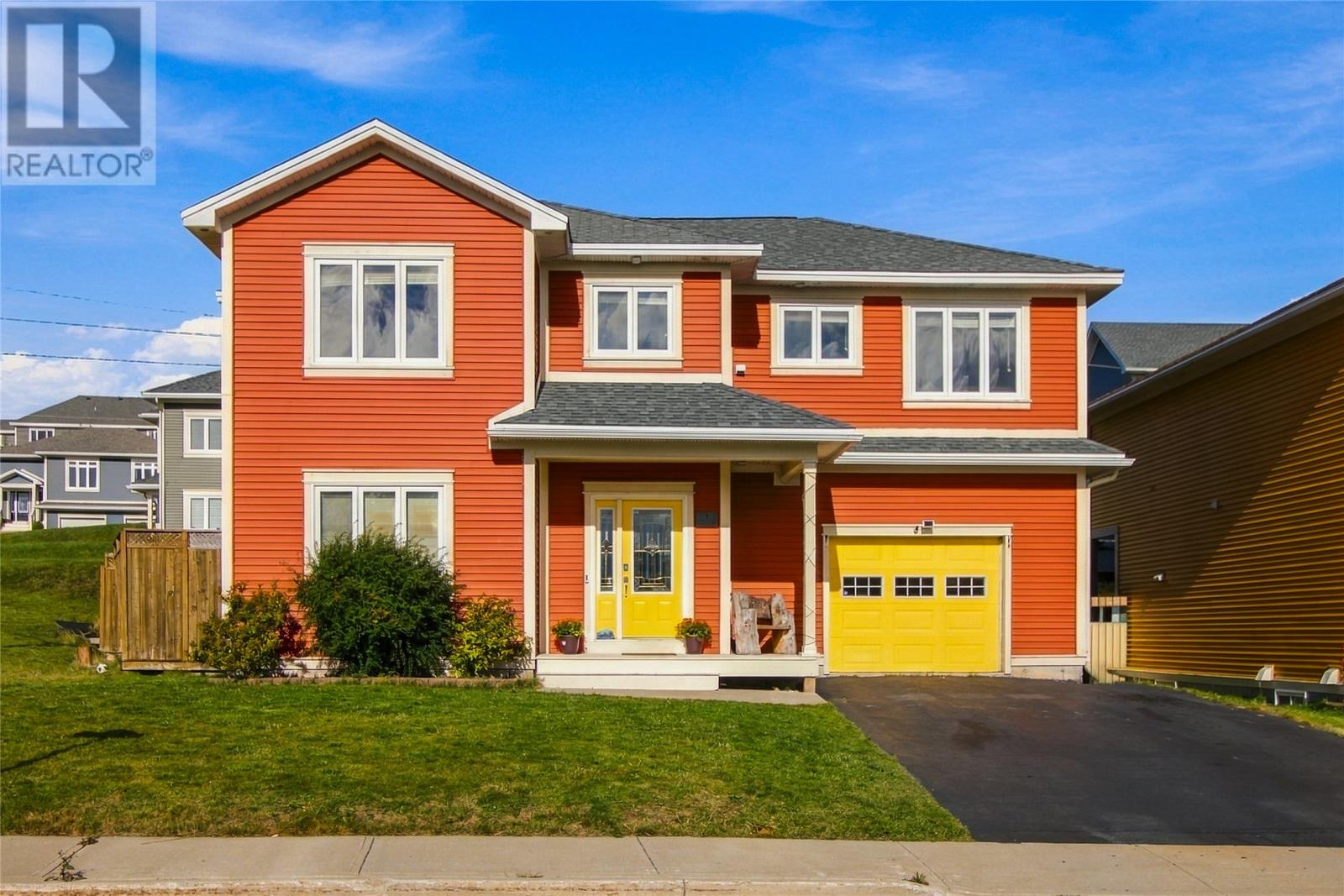 1 Blade Crescent, Mount Pearl, Newfoundland & Labrador  A1N 5L1 - Photo 1 - 1304403