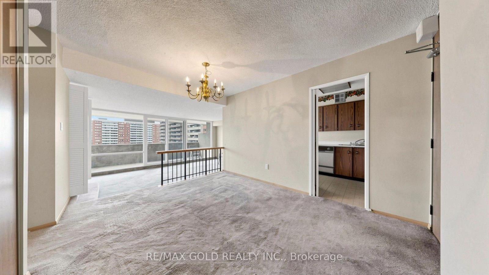 1504 - 270 Scarlett Road, Toronto, Ontario  M6N 4X5 - Photo 10 - W14033078