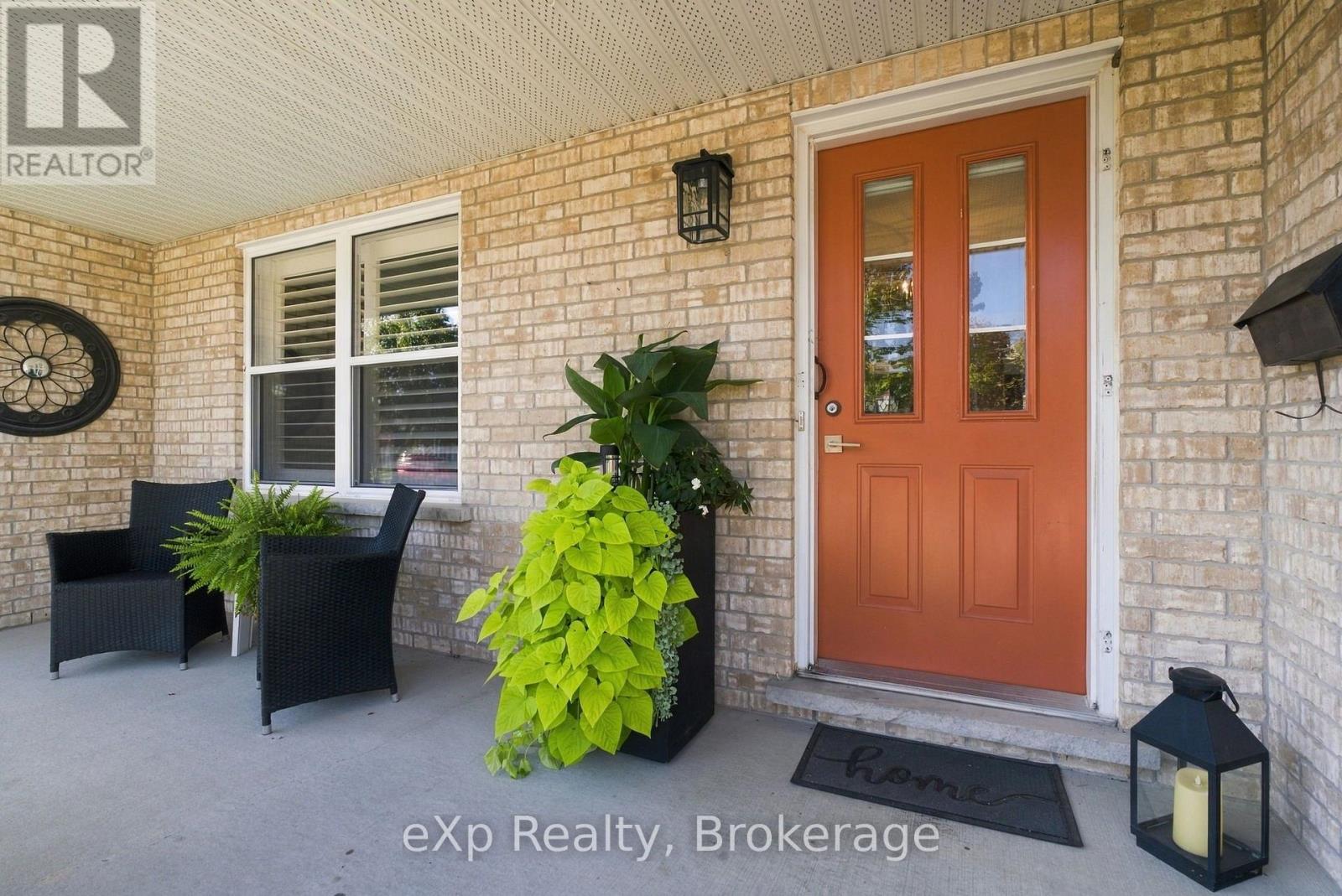 358 Dufferin Street, Stratford, Ontario  N5A 8B3 - Photo 3 - X14080072