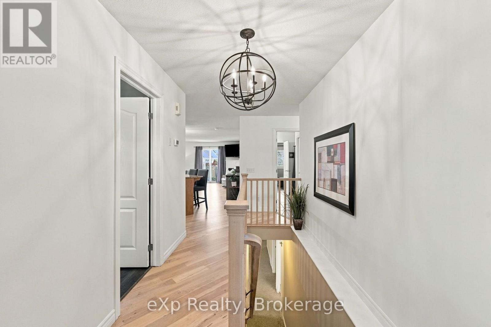358 Dufferin Street, Stratford, Ontario  N5A 8B3 - Photo 5 - X14080072