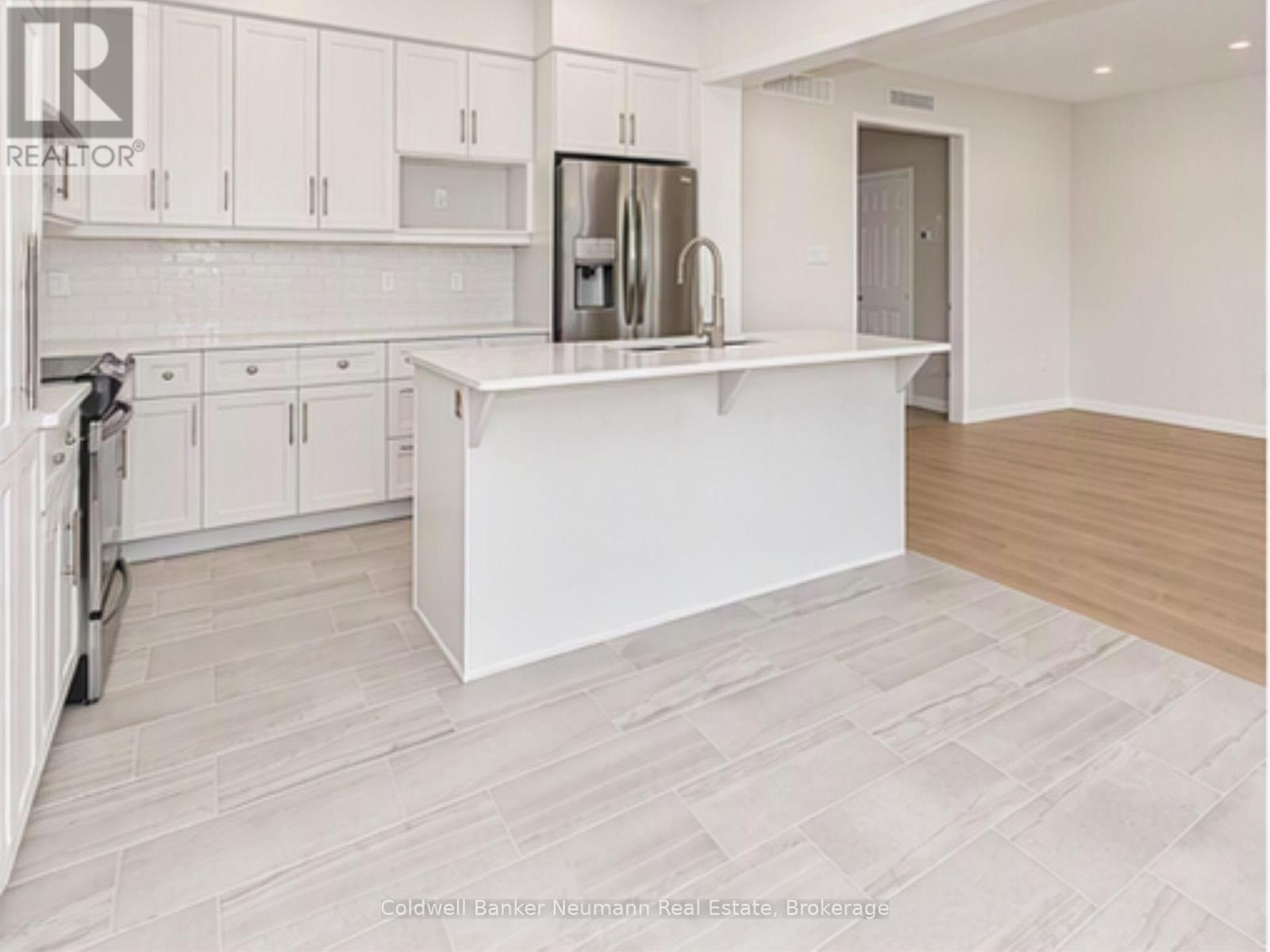 636 Anton Crescent, Kitchener, Ontario  N2R 0T8 - Photo 11 - X14080084
