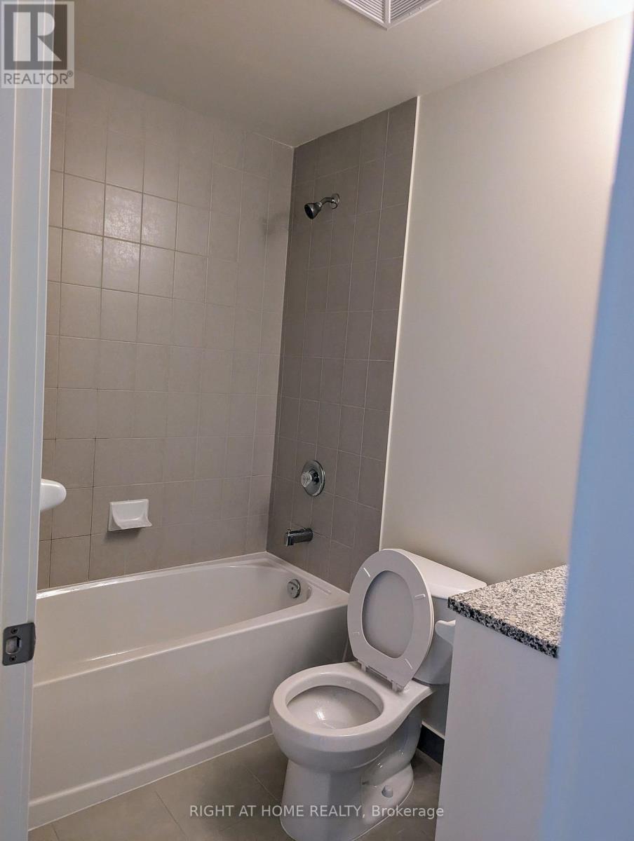 2018 - 4955 Yonge Street, Toronto, Ontario  M2N 0L8 - Photo 12 - C14079998