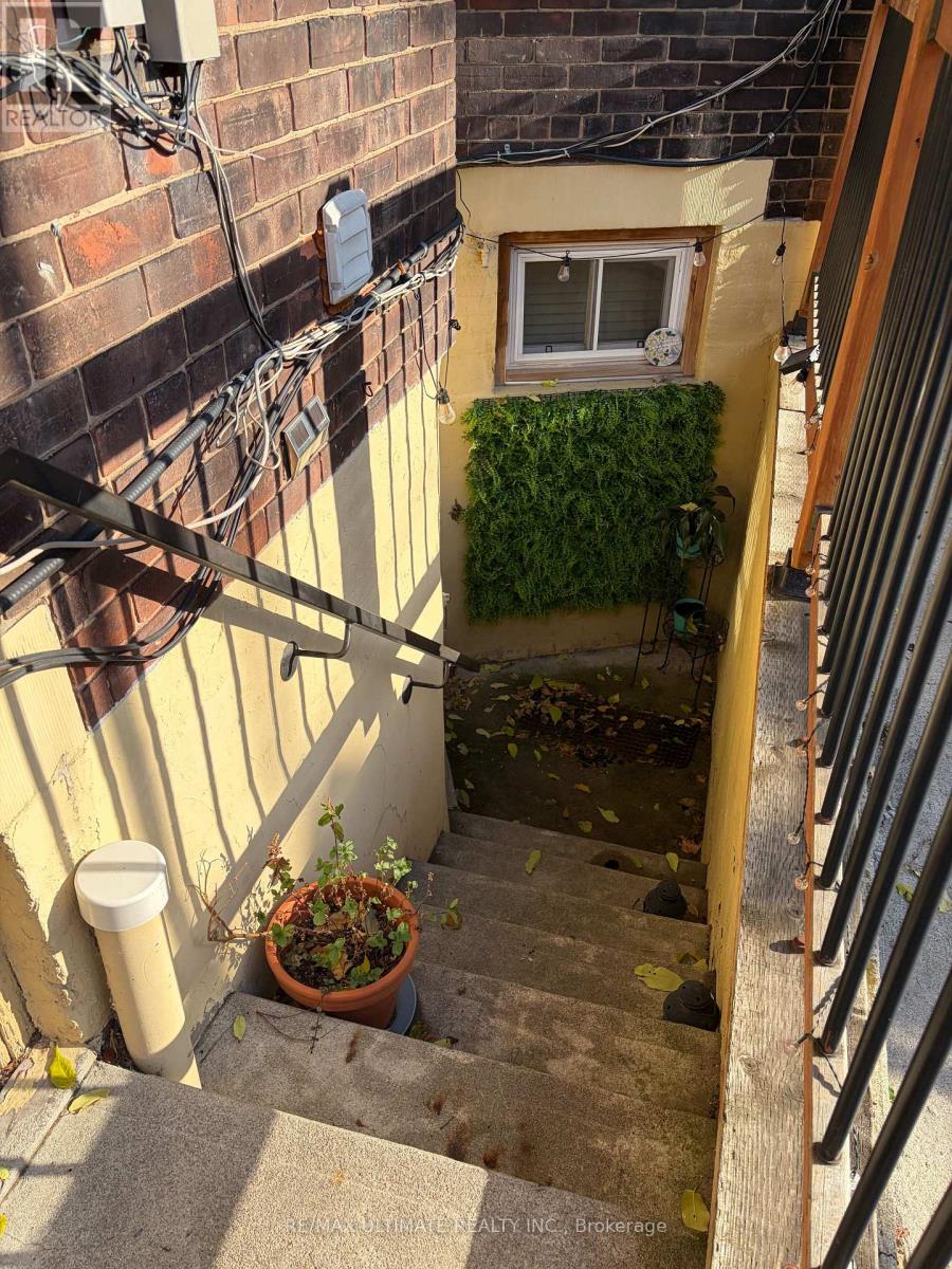 Bsmt - 38 Rolyat Street, Toronto, Ontario  M6J 1S6 - Photo 3 - C14080018