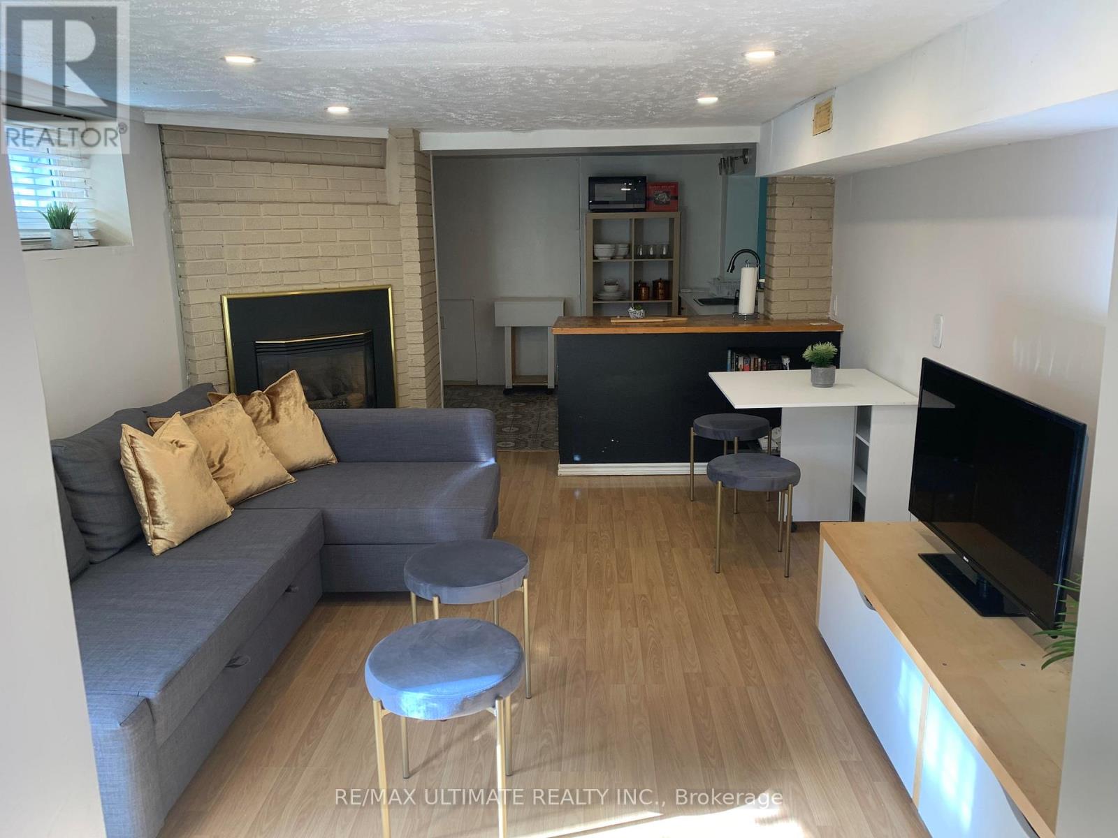 Bsmt - 38 Rolyat Street, Toronto, Ontario  M6J 1S6 - Photo 5 - C14080018