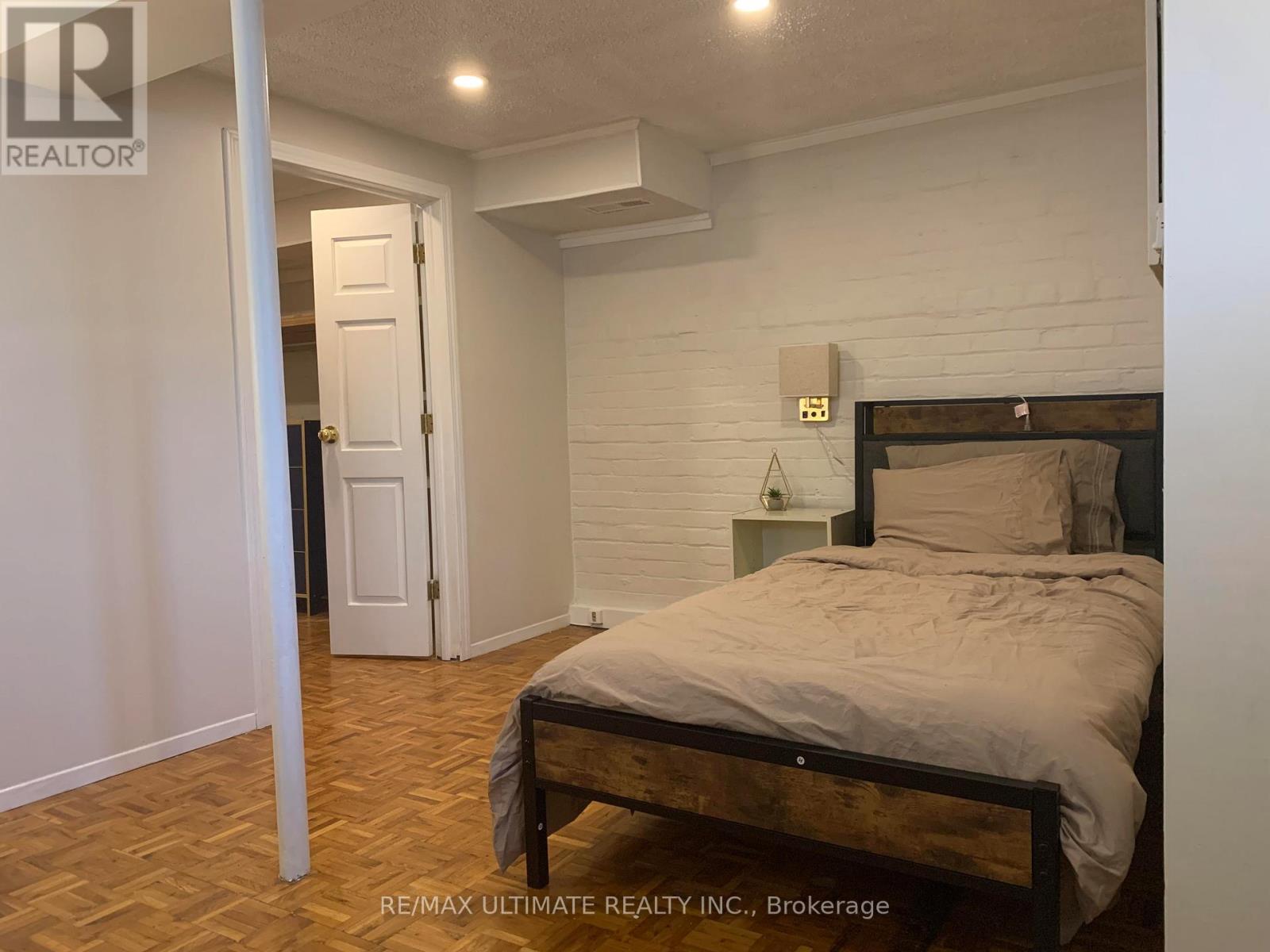 Bsmt - 38 Rolyat Street, Toronto, Ontario  M6J 1S6 - Photo 6 - C14080018