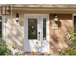 39 SAGEBRUSH LANE, Toronto, Ontario