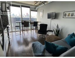 814 - 32 TROLLEY CRESCENT, Toronto, Ontario