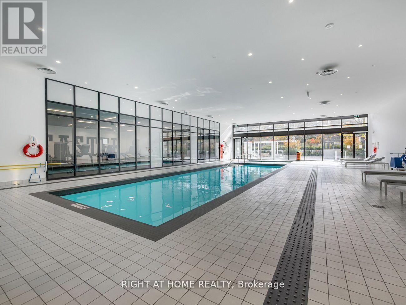 527 - 20 O'neill Road, Toronto, Ontario  M3C 0R2 - Photo 32 - C14080152