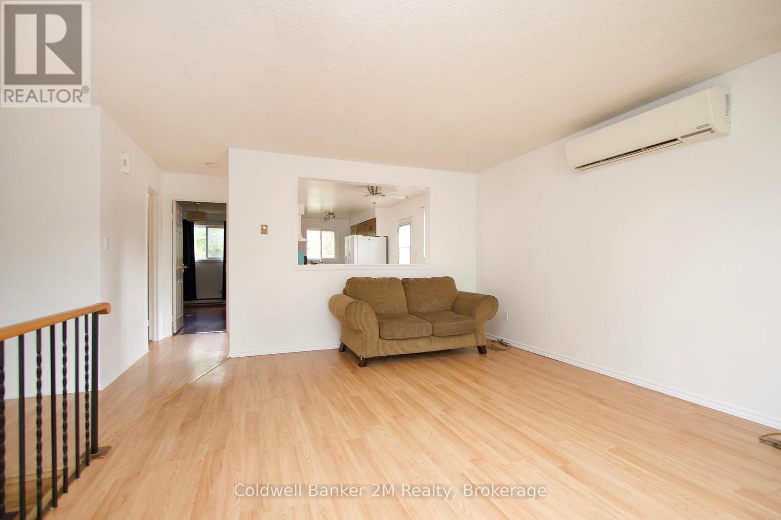 673 Attersley Drive, Oshawa, Ontario  L1K 1P9 - Photo 6 - E14080032