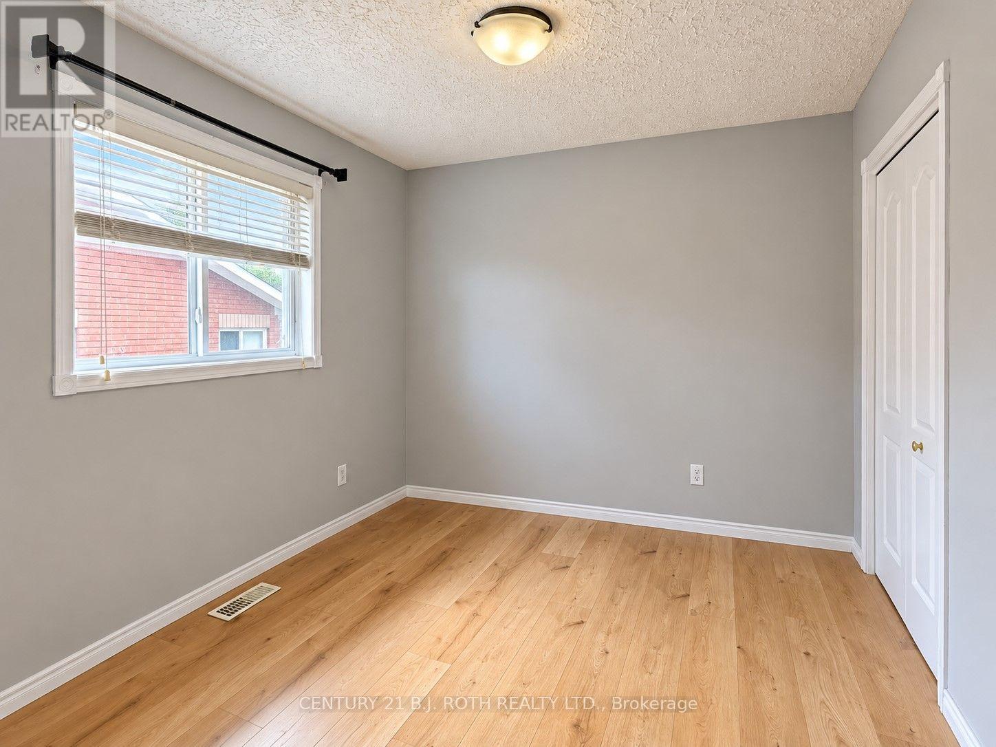 872 Dominion Avenue, Midland, Ontario  L4R 5K8 - Photo 9 - S14080010