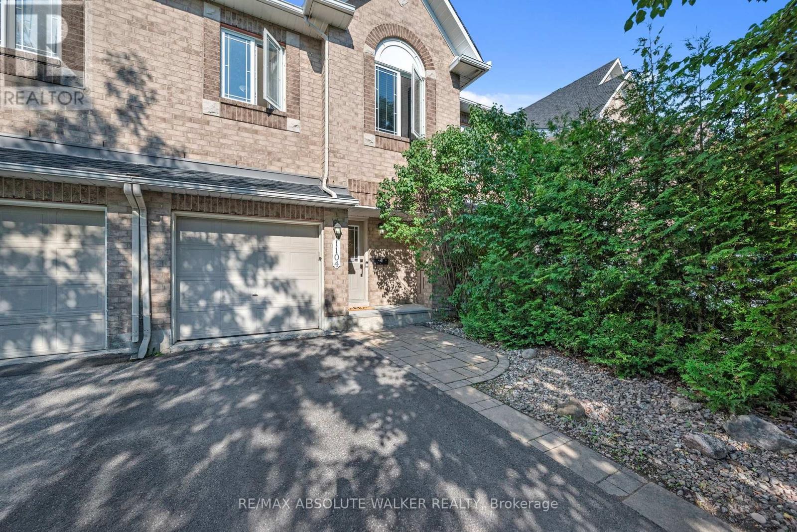 1104 Candlewood Street, Ottawa, Ontario K4A 4Z9 - Photo 2 - X14079988