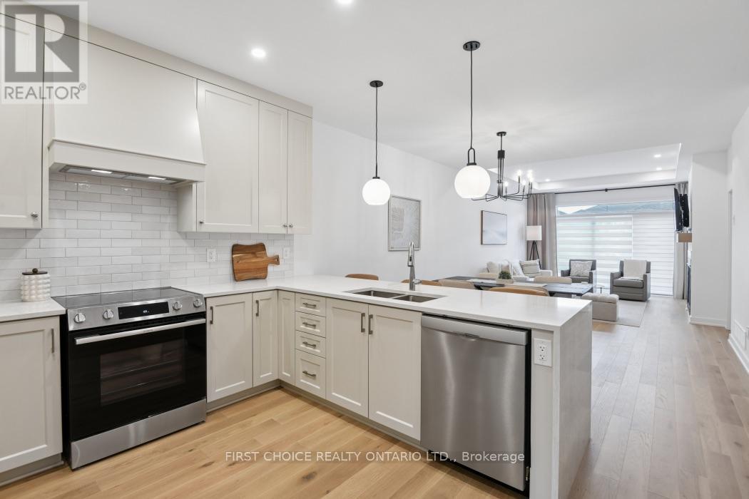 244 Hampshire Place, Ottawa, Ontario K2S 2T7 - Photo 13 - X14080024