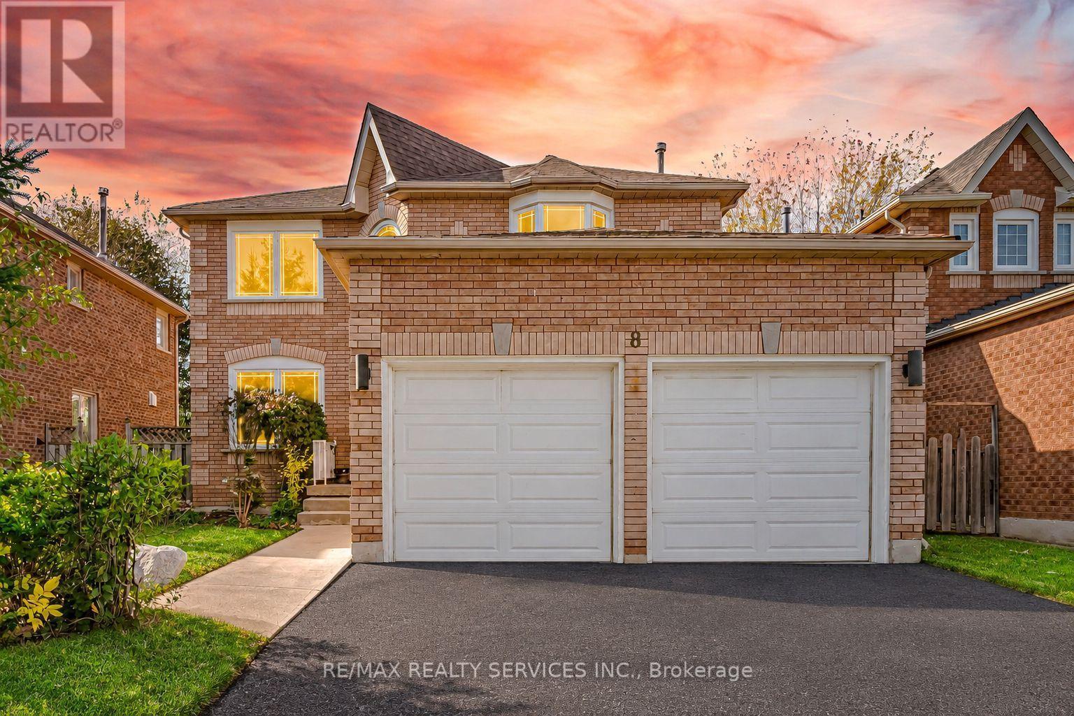 8 GARDENIA WAY, Caledon, Ontario