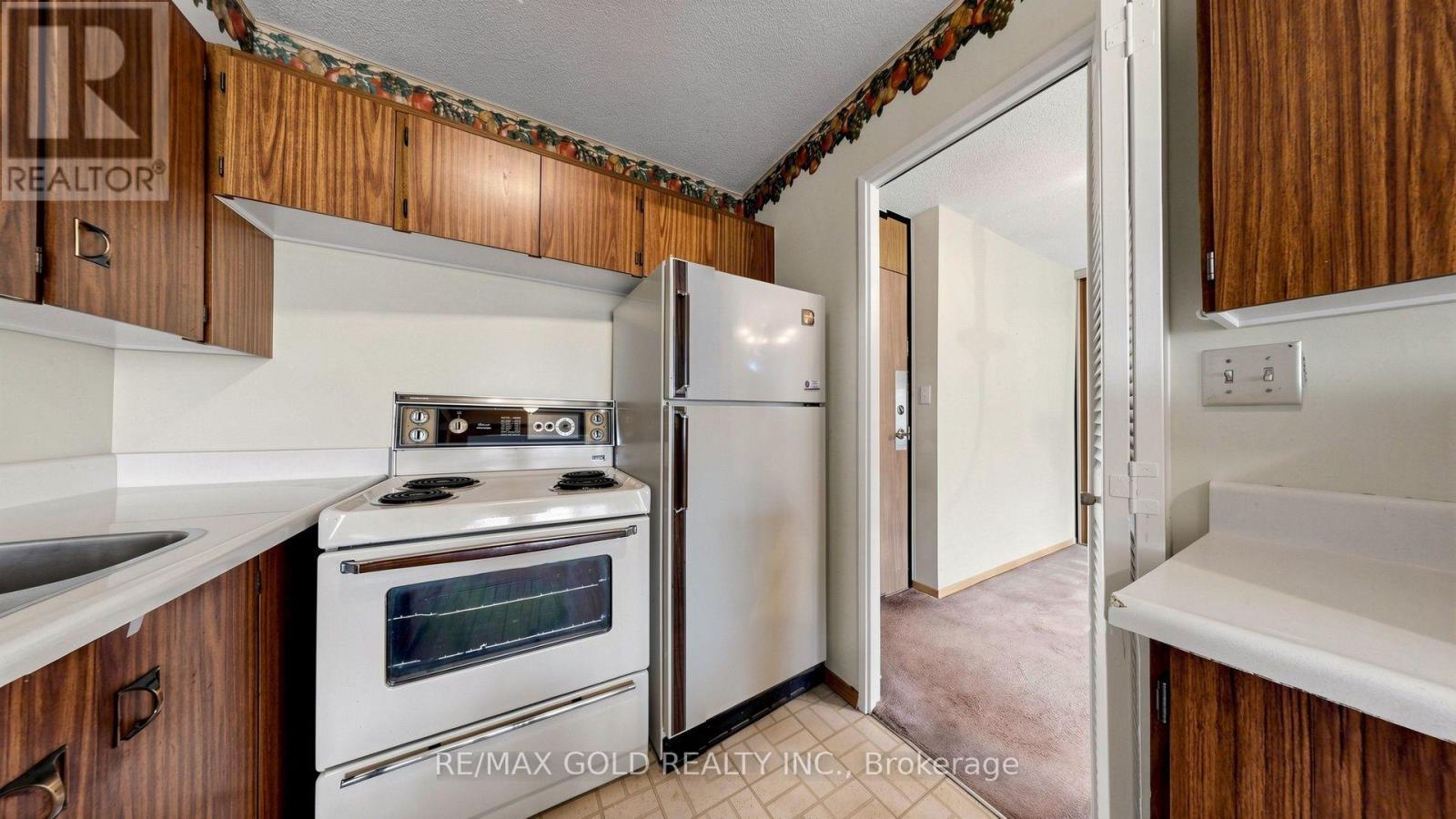 1504 - 270 Scarlett Road, Toronto, Ontario  M6N 4X5 - Photo 24 - W14033078