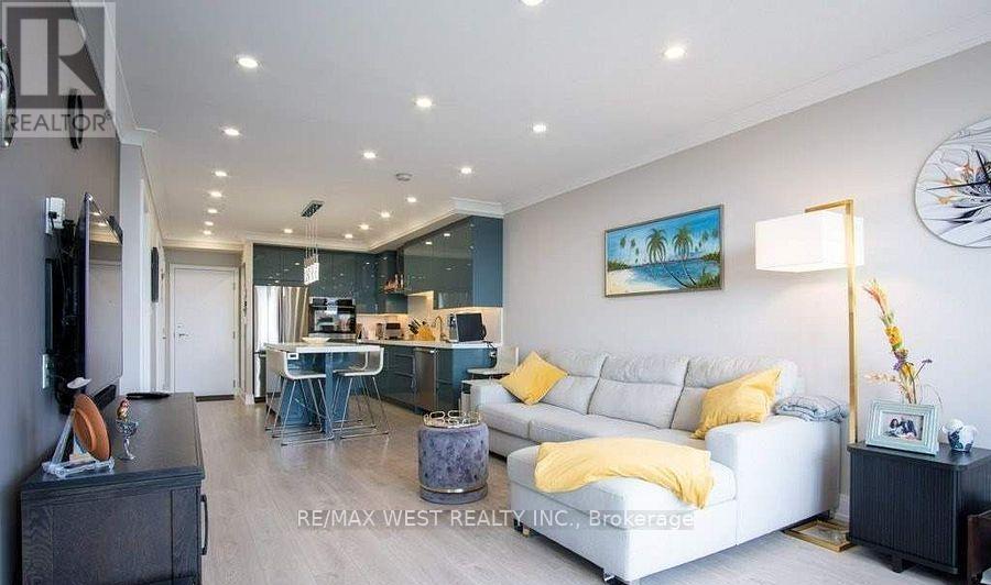 Nph7 - 2261 Lake Shore Boulevard W, Toronto, Ontario  M8V 3X1 - Photo 16 - W14033132