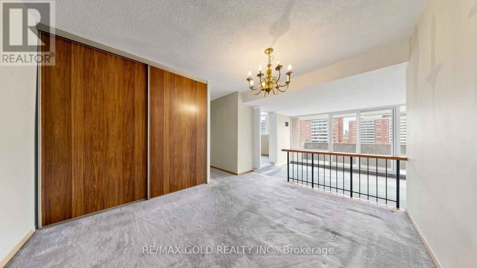 1504 - 270 Scarlett Road, Toronto, Ontario  M6N 4X5 - Photo 9 - W14033078