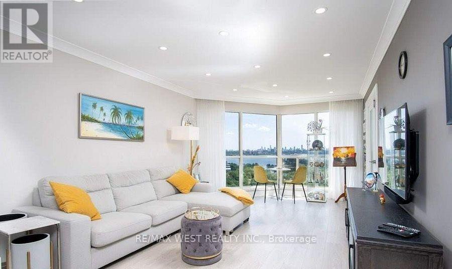 Nph7 - 2261 Lake Shore Boulevard W, Toronto, Ontario  M8V 3X1 - Photo 24 - W14033132