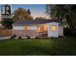 1056 SPRUCE AVENUE, Kingsville, Ontario