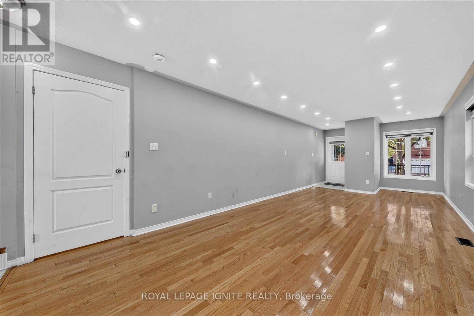 26 Roxton Crescent, Brampton, Ontario  L7A 2E7 - Photo 6 - W13876126