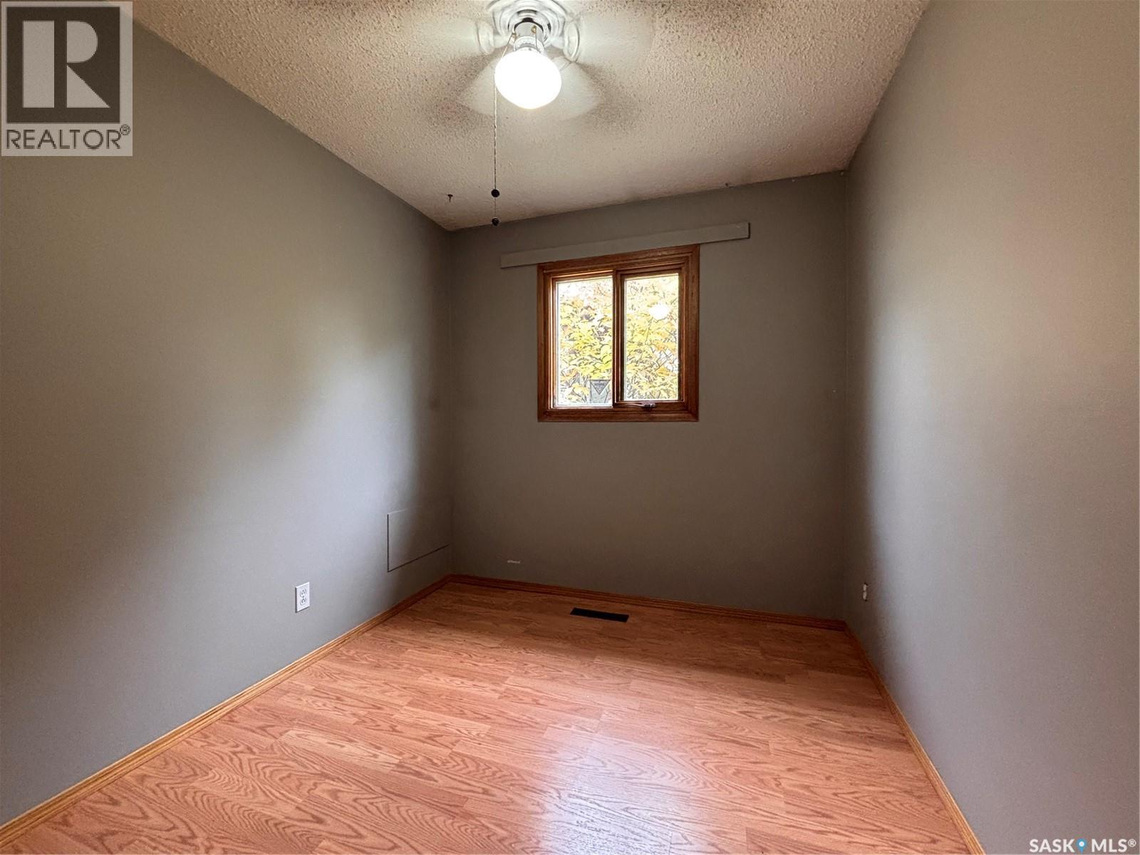 1711 13th Street W, Prince Albert, Saskatchewan  S6V 3K2 - Photo 19 - SK050950