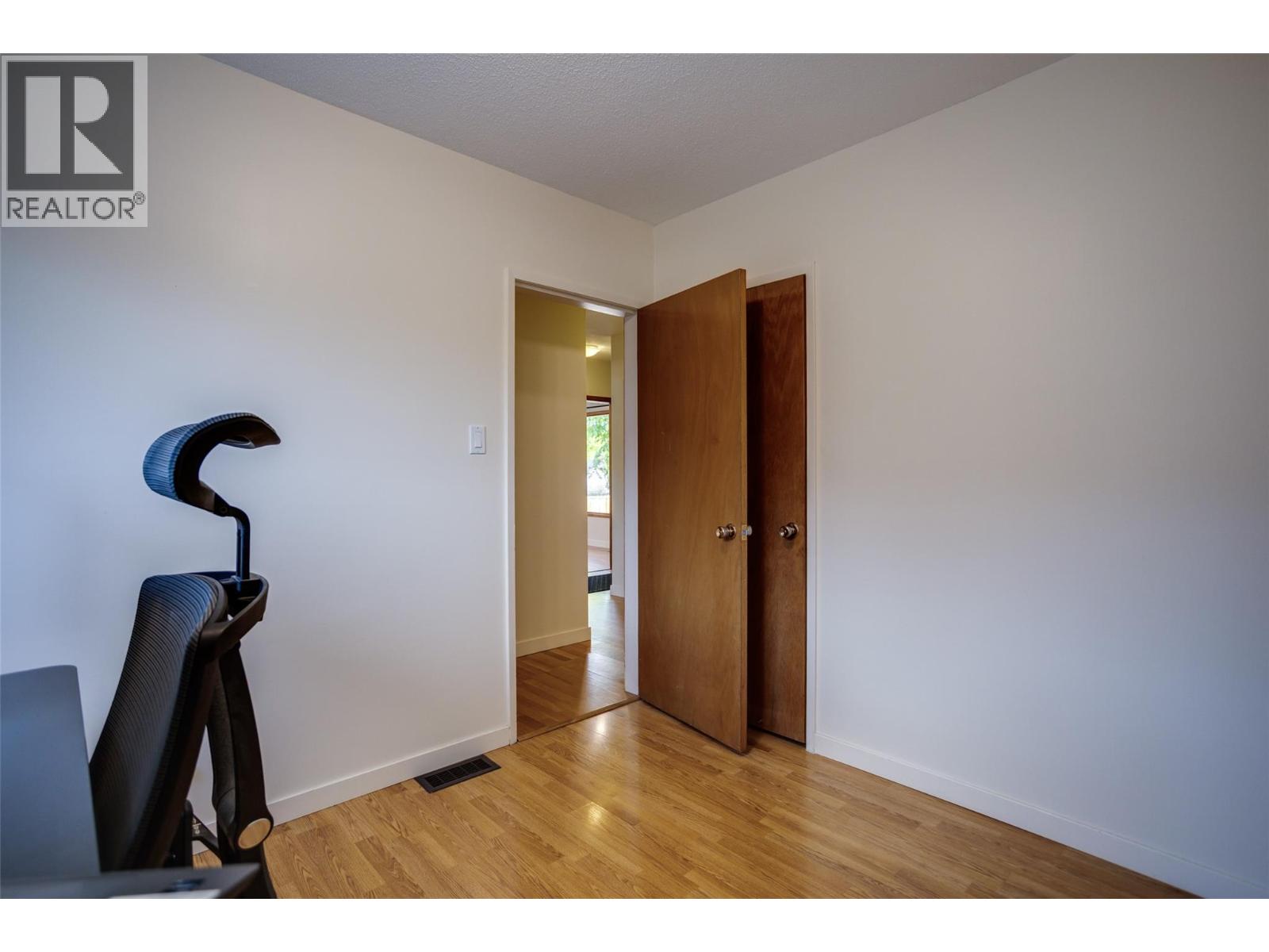 950 & 952 Stockwell Avenue, Kelowna, British Columbia  V1Y 6W2 - Photo 24 - 10403279