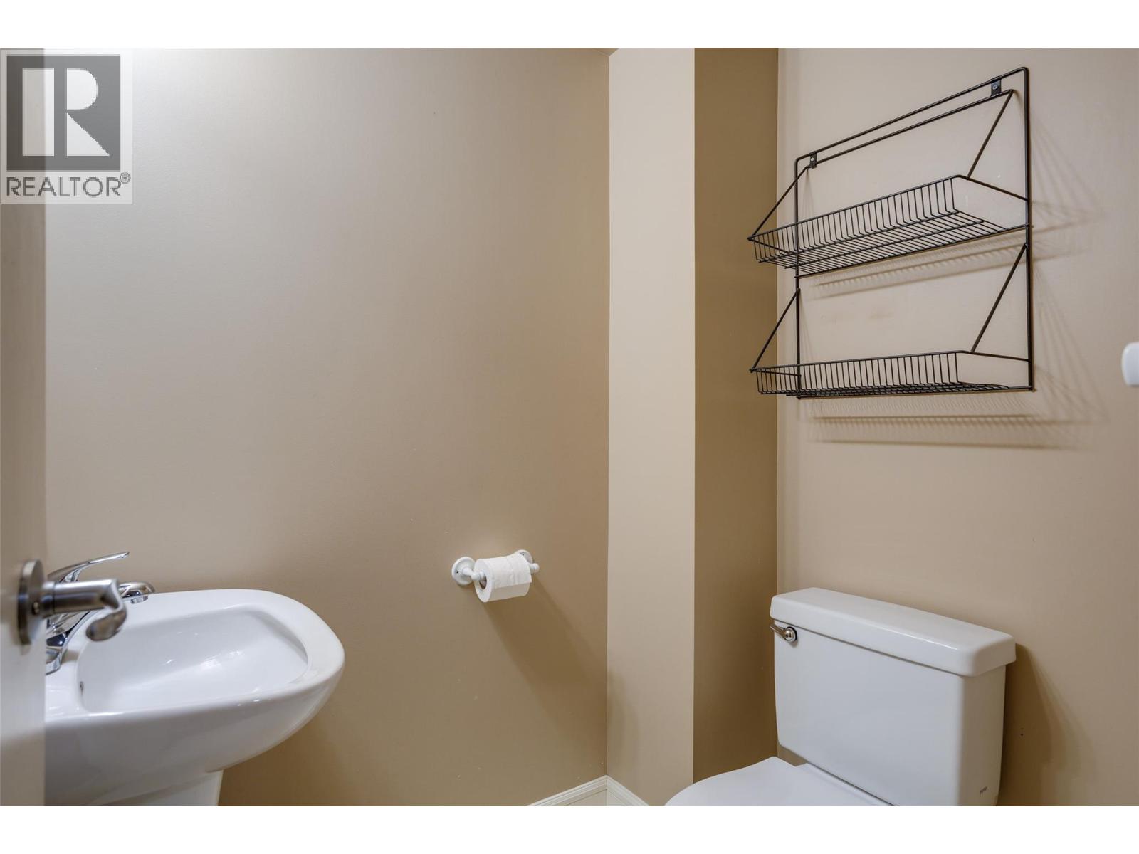 950 & 952 Stockwell Avenue, Kelowna, British Columbia  V1Y 6W2 - Photo 28 - 10403279